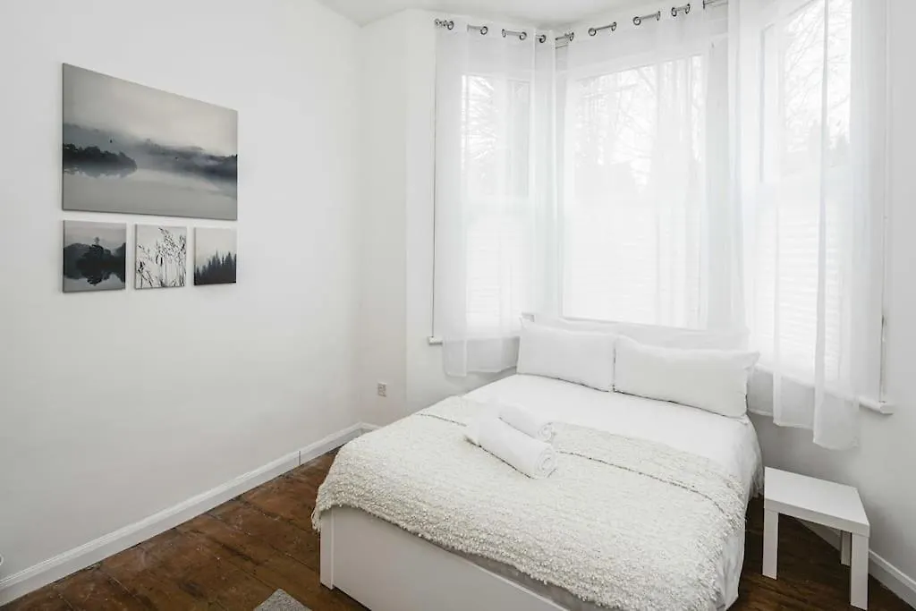 Super Stylish 1Bd Flat With Garden In Leytonstone Apartment London United Kingdom